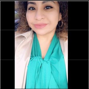 Long sleeve bow blouse